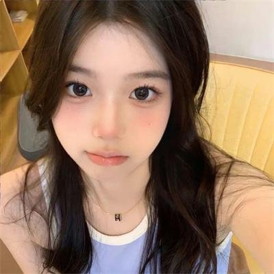 那女孩真帅